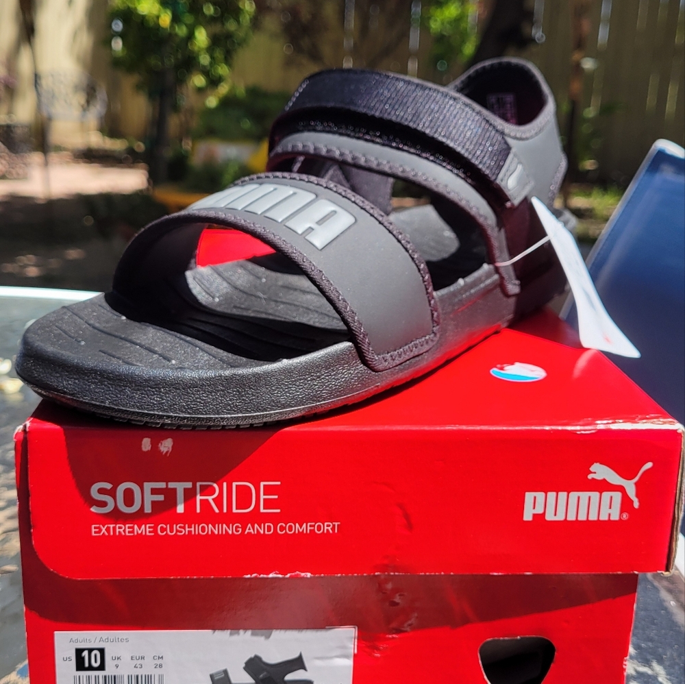 Puma softride sandal. Men size 10